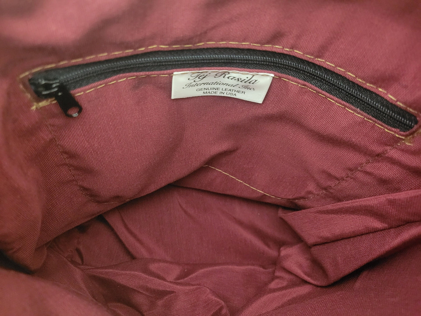 Tejrasila-Beautiful Camel print leather handbag!Good to carry everyday. 3 outside pockets.Made in USA!