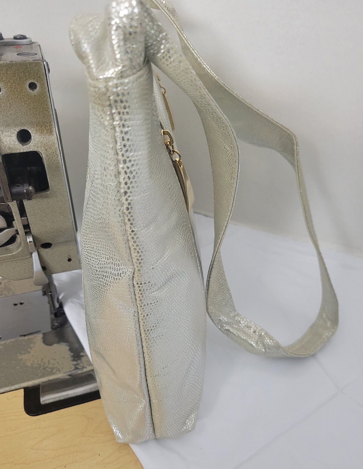 Silver Two Tone Print Leather Handbag! Two left and right pockets. Made in USA.