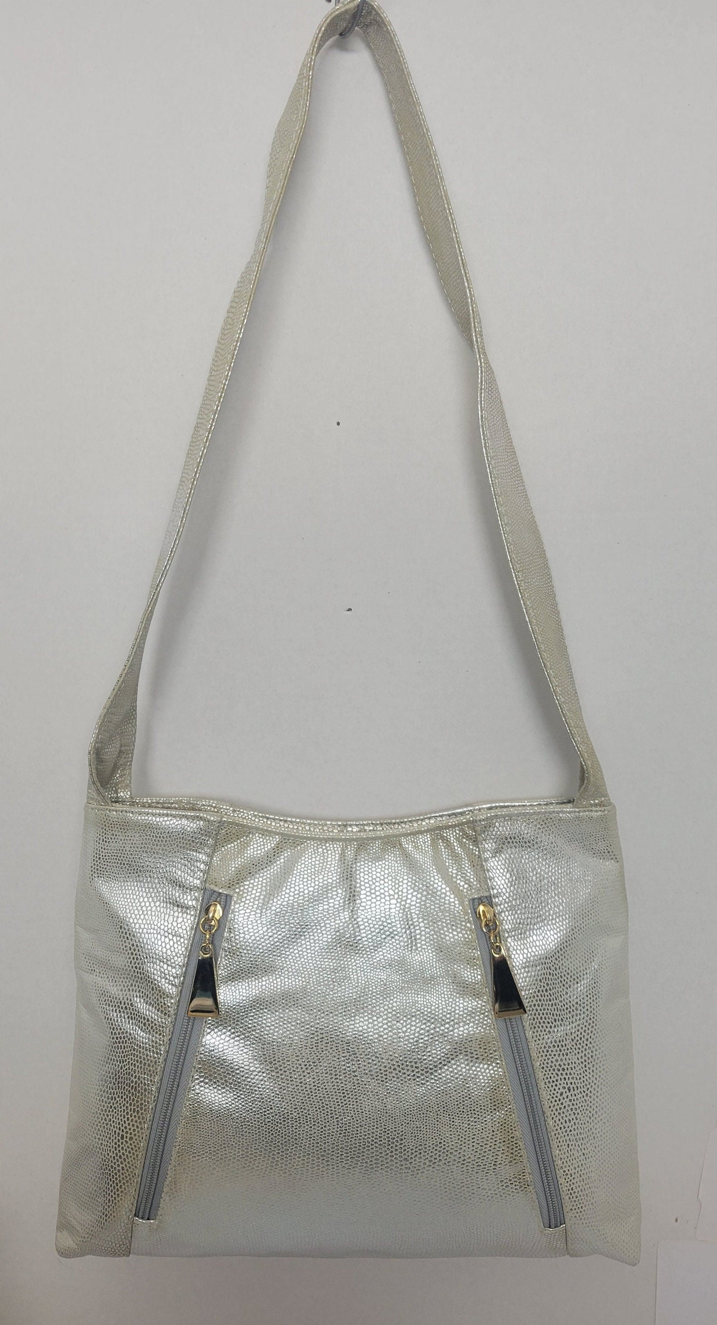 Silver Two Tone Print Leather Handbag! Two left and right pockets. Made in USA.