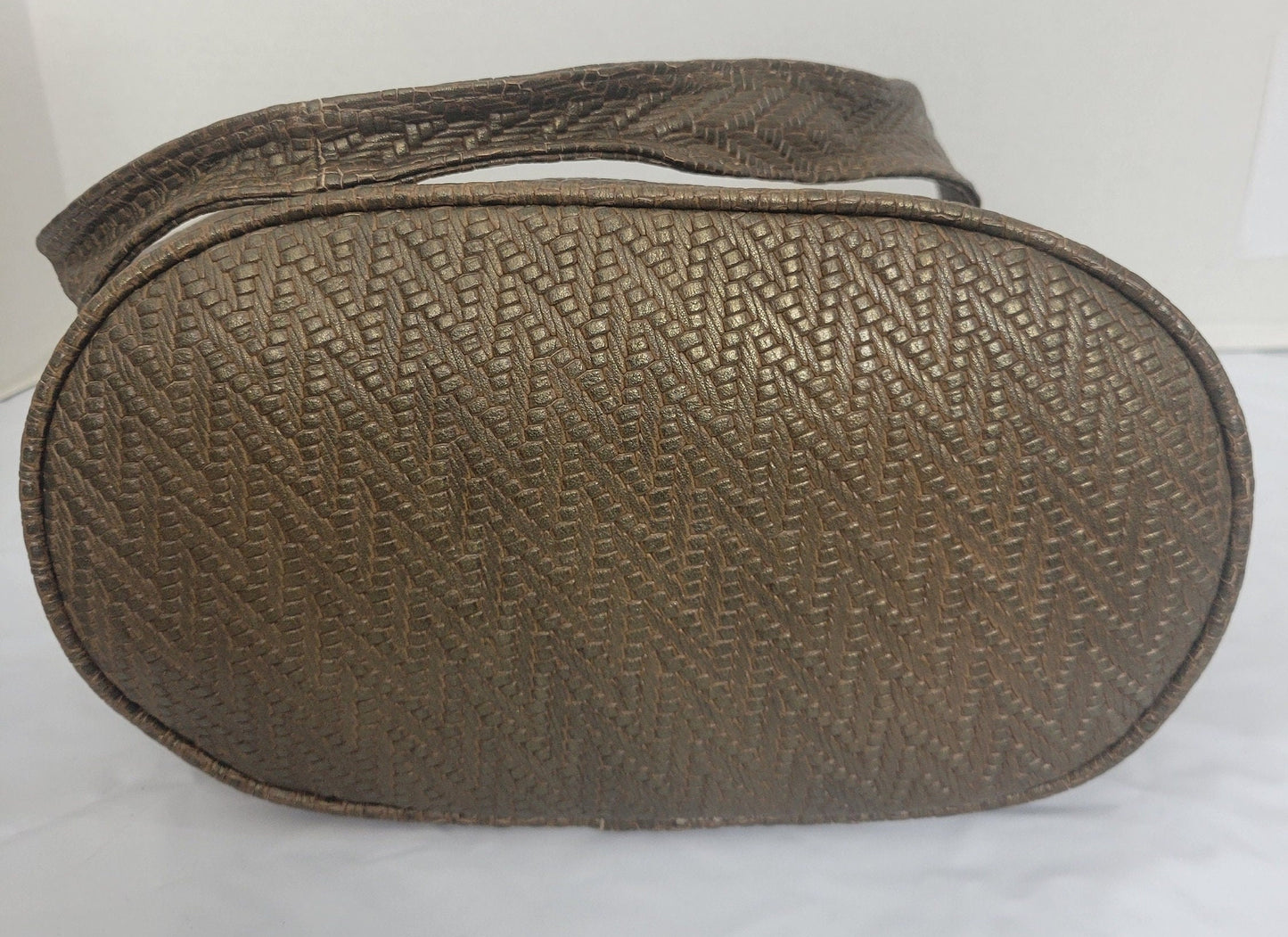 Tejrasila-Khaki print women's Shoulder handbag! Three outside pockets.Made with genuine leather in USA!