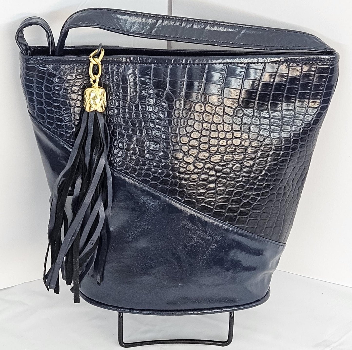 Navy triangle and plain Embossed and print Genuine Leather Handbag.#TR2099Ntpp, for girls,women,Universal Use,Unique design. Made in USA.