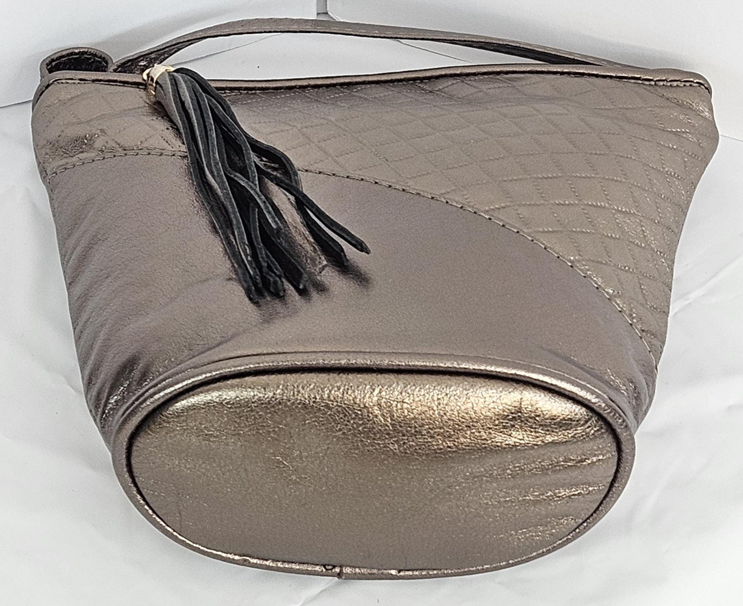 Pewter with Pewter print triangle Genuine Leather Handbag.#TR2099ppt, for girls,women,Universal Use,Unique design. Made in USA.