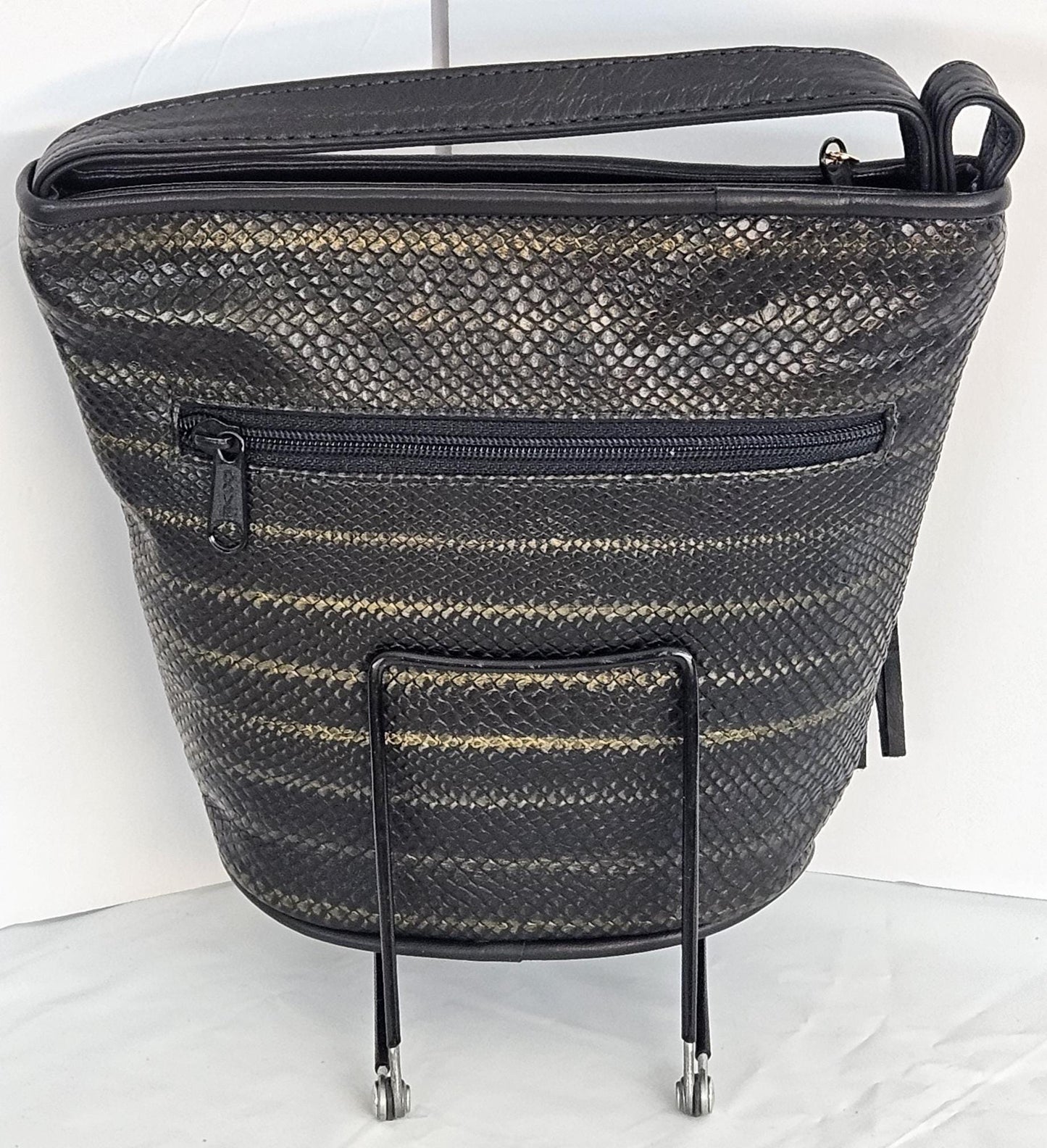 Black 2-Tone print Genuine Leather Handbag.#TR2099B2tp,Purses Universal Use ,Unique design. Made in USA.