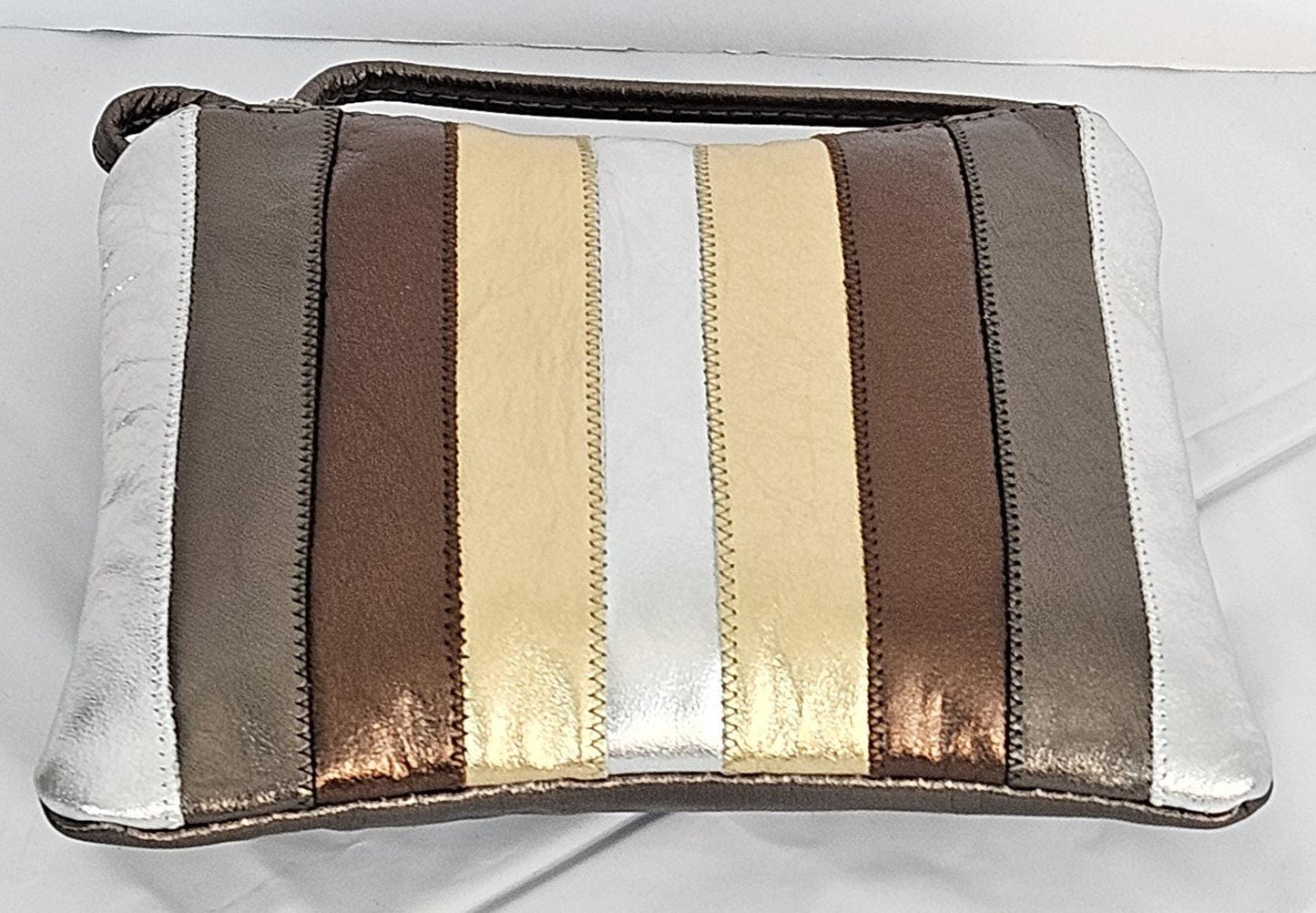 Pewter silver bronze and gold metallic Zigzag stich Crossbody Handbag #TR3302psbgm-Z, Purses,Universal Use Genuine Leather.Made in USA.