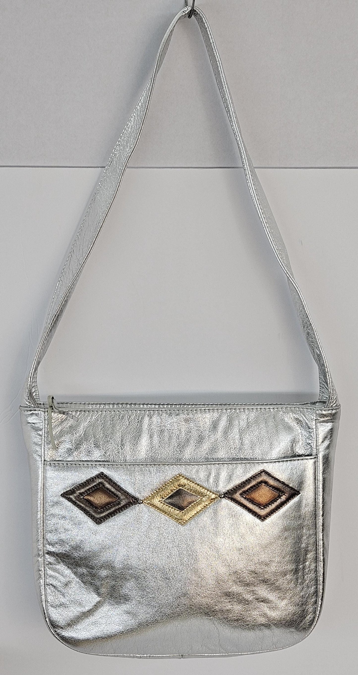 Silver metallic with gold,pewter,and bronze 3 diamonds cut Zigzag stich Design.Leather Handbag!Made in USA.#Tr8003Sm3dz.