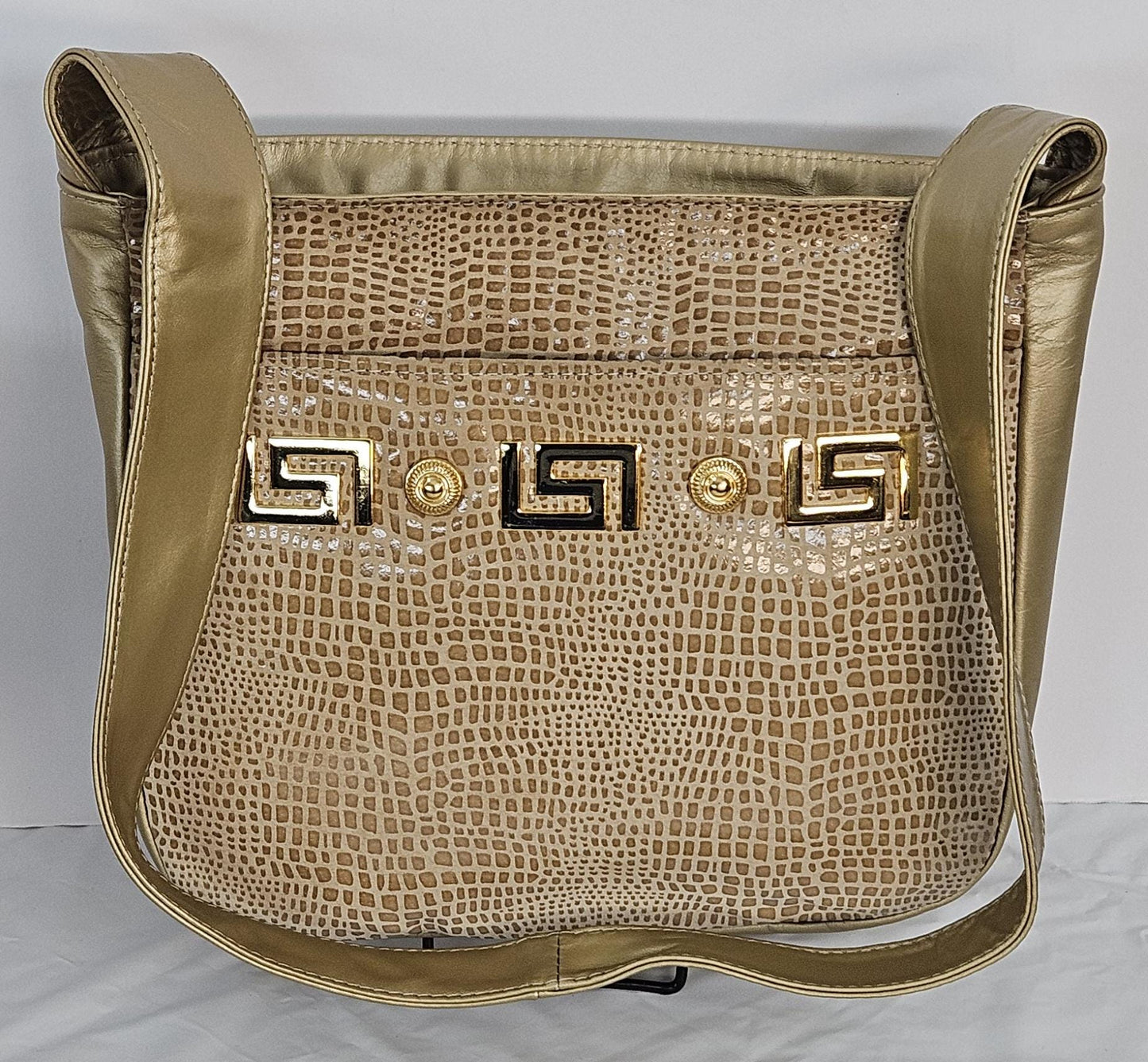 Gold Mate Print Leather gold matel Z &buttons design.Handbag!Made in USA.#Tr8003Gmpgmz.