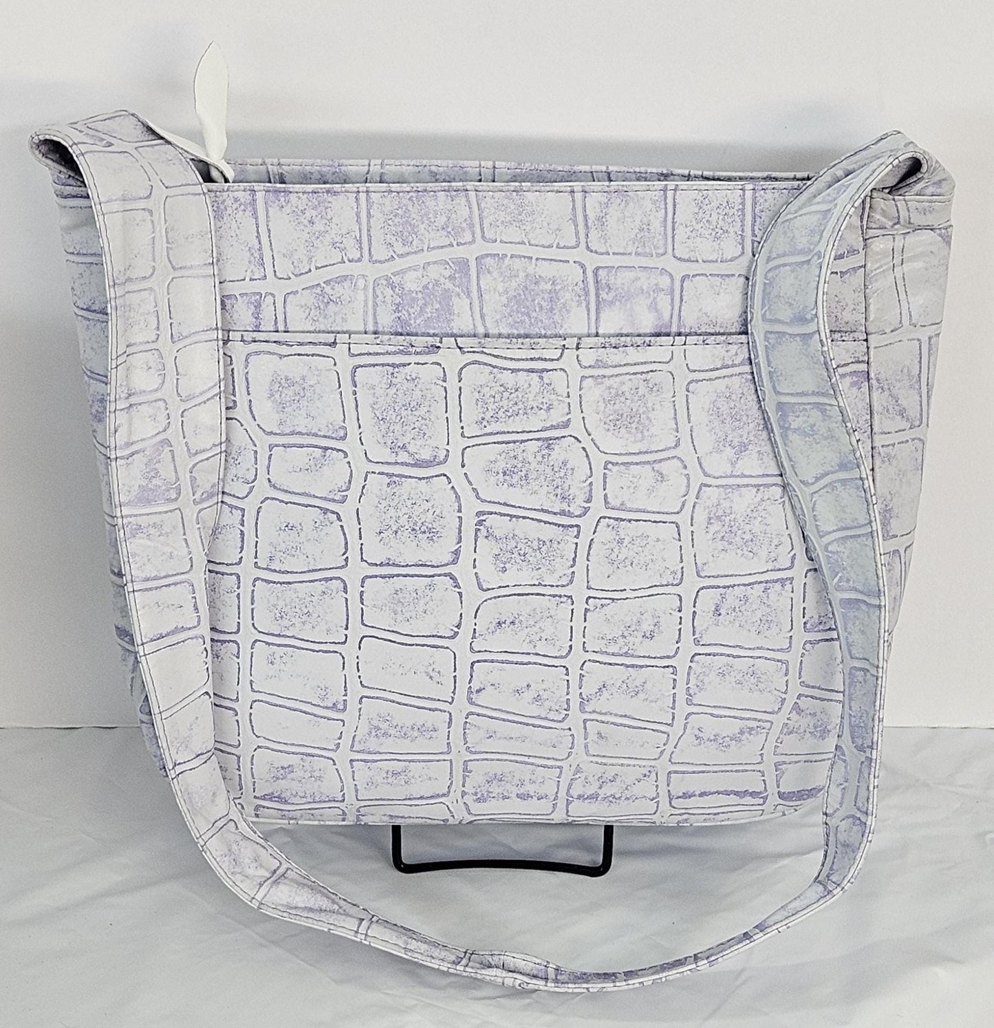 Purple print Leather Handbag! Made in USA.#Tr8003Pp.