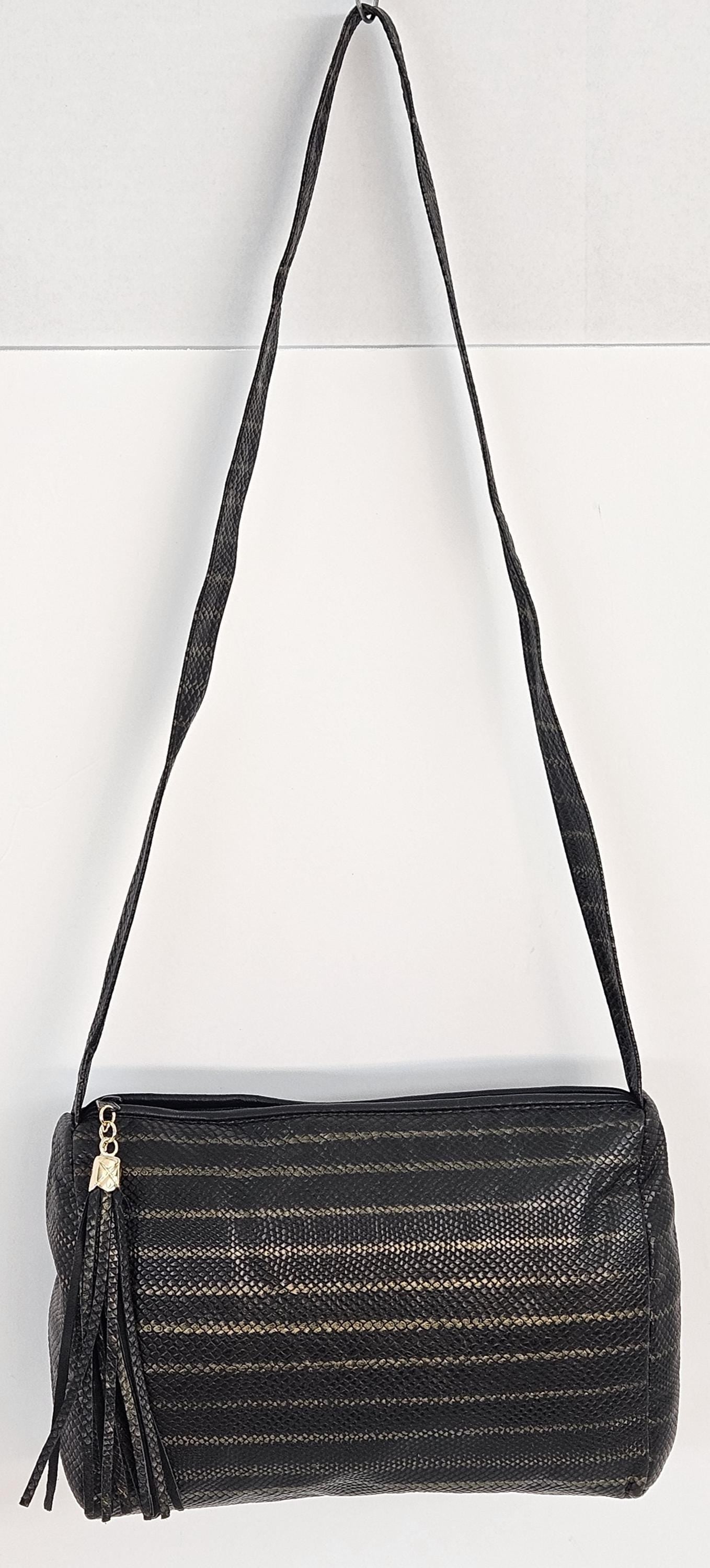 Black Two-Tone Horizontal stripes print Genuine leather Hand Made Handbag.TR2018Bk-2tHSp.Made in USA