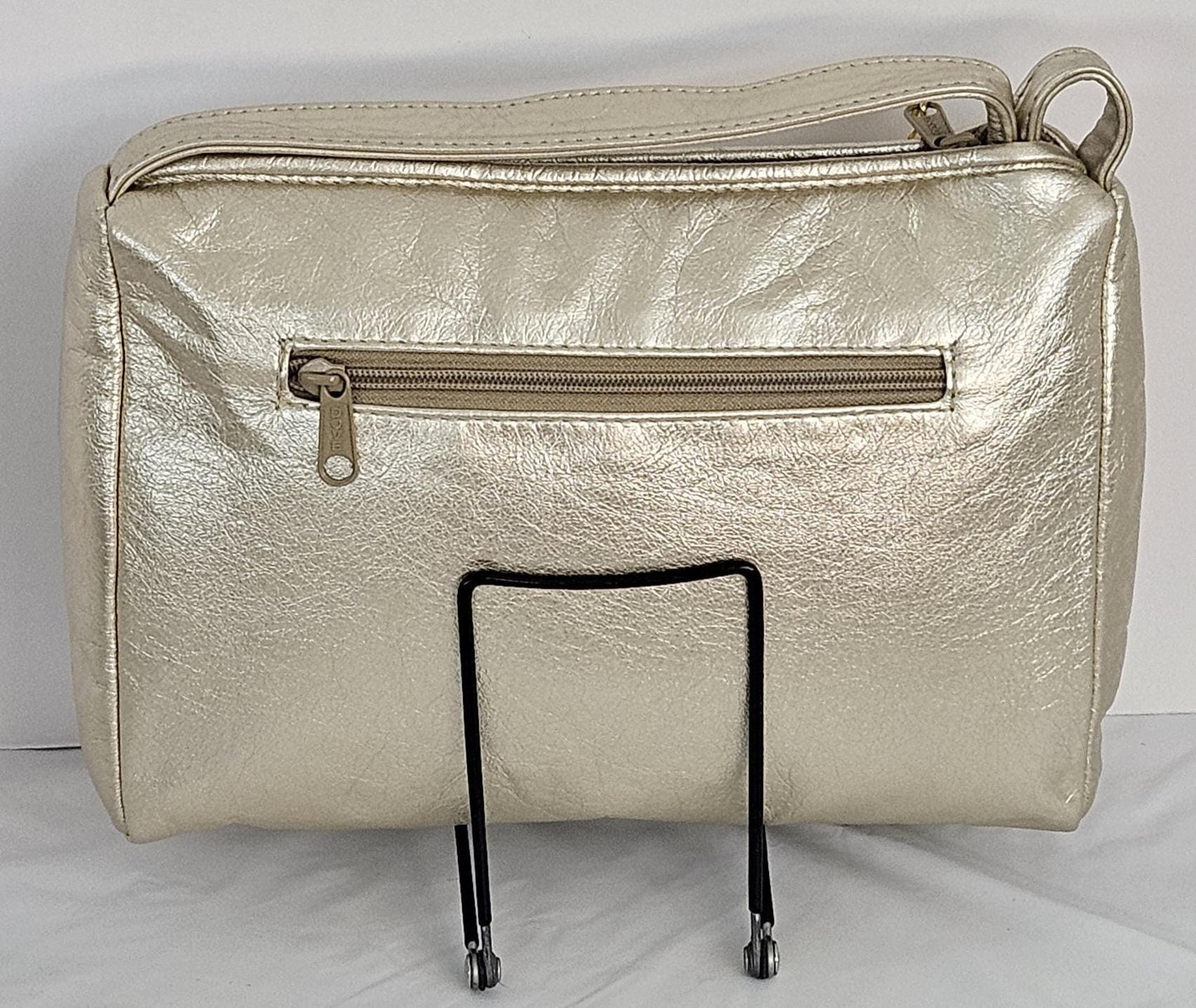 Cream Metallic Genuine Leather Hand Made Handbag. Gold matel Z&buttons design#TR2018Cream-gmzb.Made in USA.