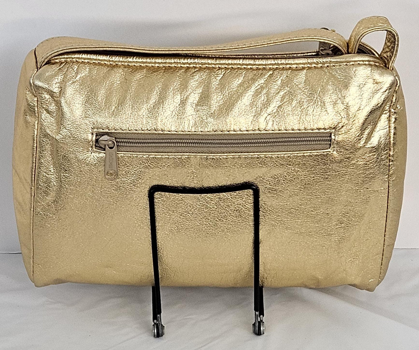Gold,Silver,and pewter metallic Genuine Leather Hand Made Handbag. Gold matel Z&buttons design#TR3018Gsp-gmzb.Made in USA.