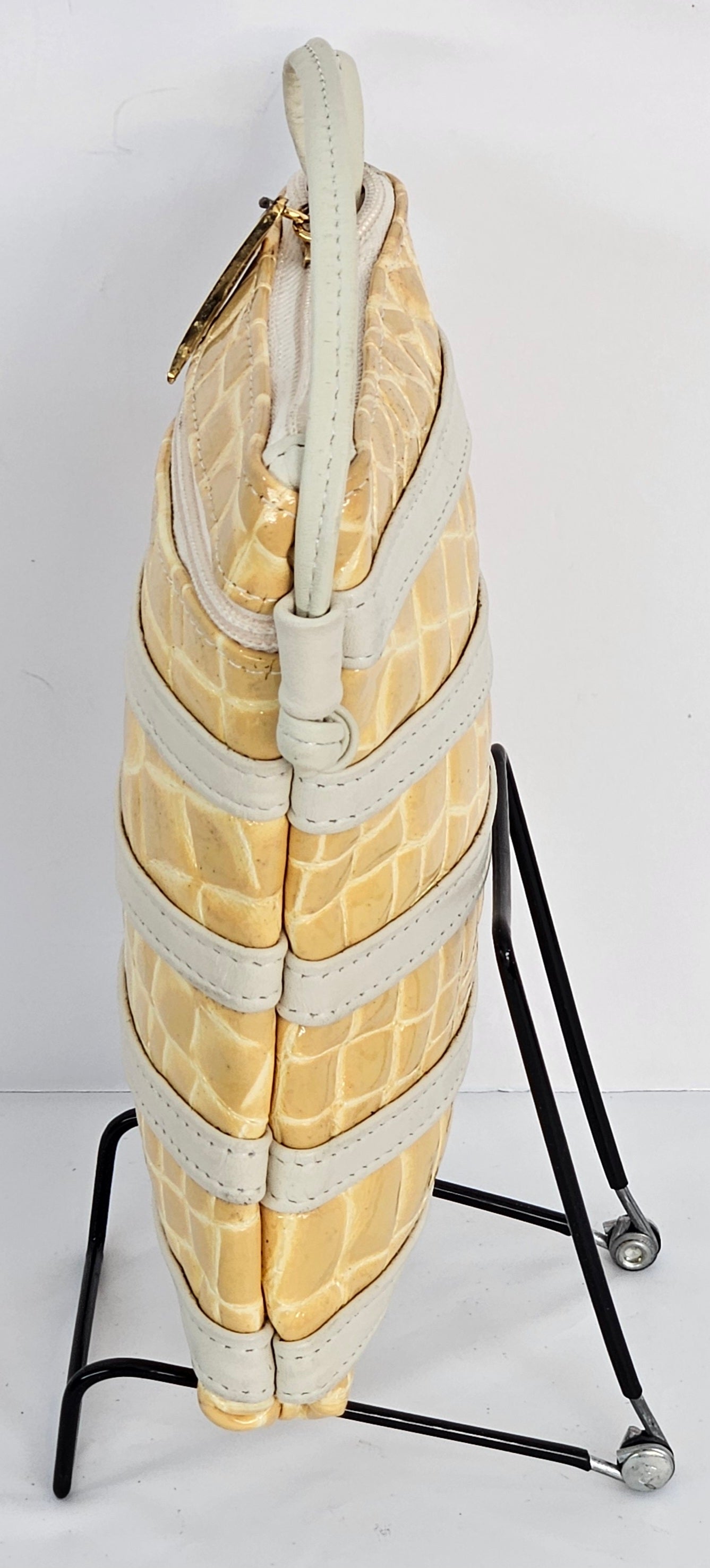 Beige with light yellow Crocodile Look Genuine Leather Handbag.Tr#p150Blyc.(101724)