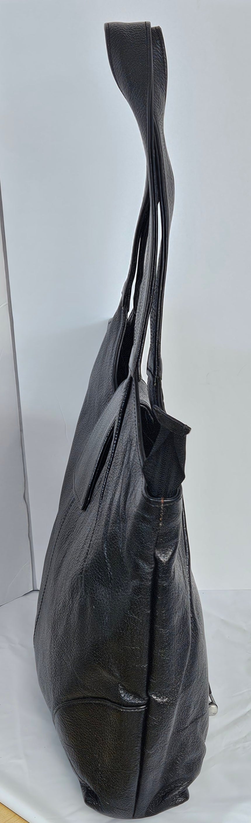 Black Genuine Leather Handbag #TRA3Bk-weng