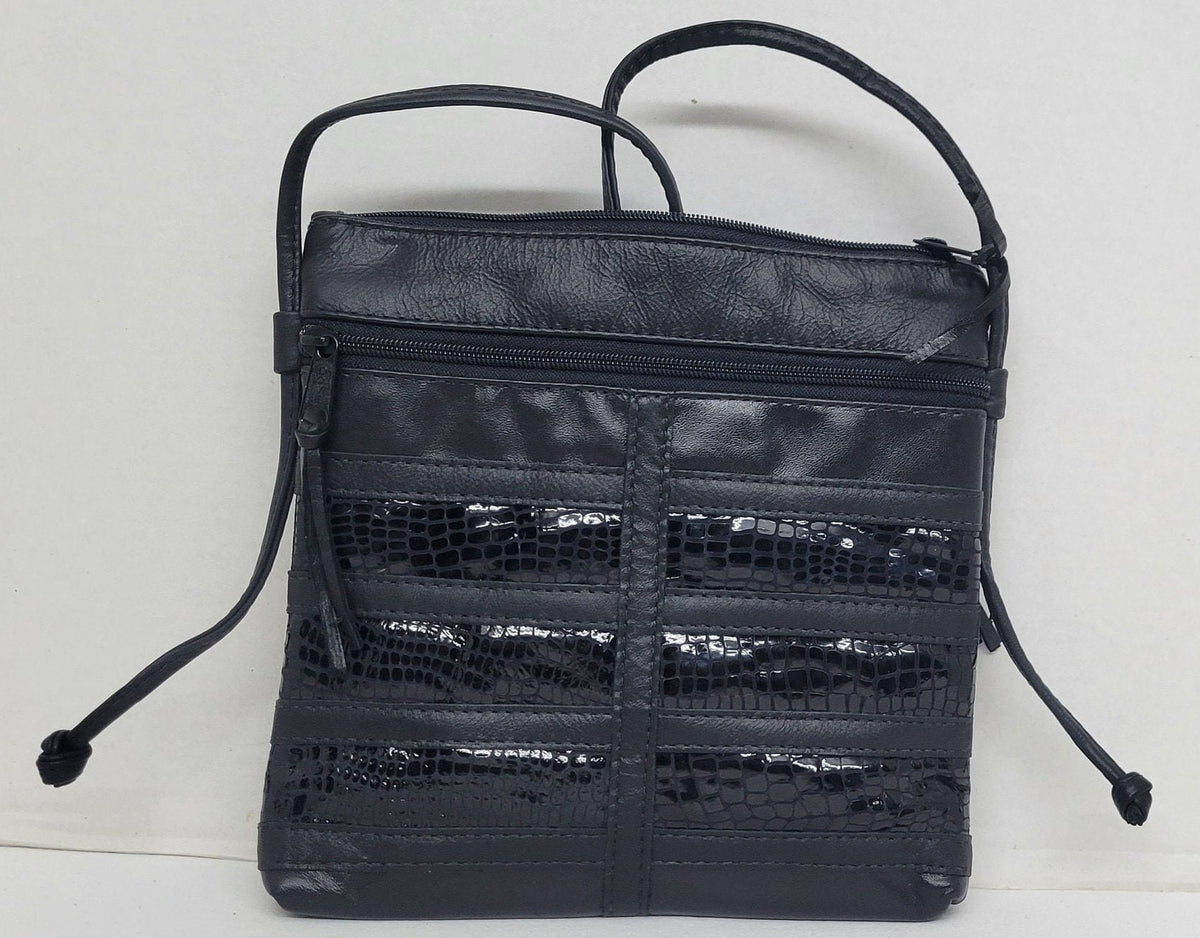 Black with bk print Purse Style#305bk. Made in USA.