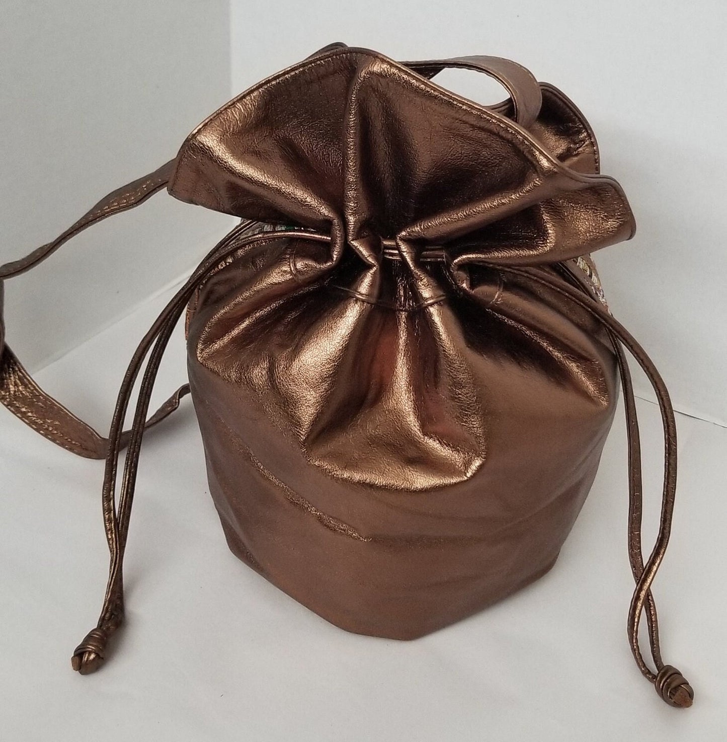 Drowsting shinning Bronze,Basket bag, with  fabric design, zigzags works unique,Light weight bag,Ladies Purse,Genuine Leather,Made in USA.