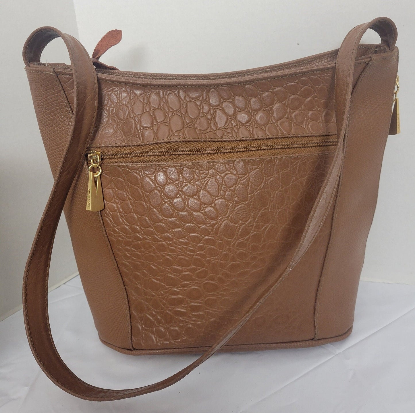 Tejrasila-Beautiful Camel print leather handbag!Good to carry everyday. 3 outside pockets.Made in USA!TR8006camel-p2