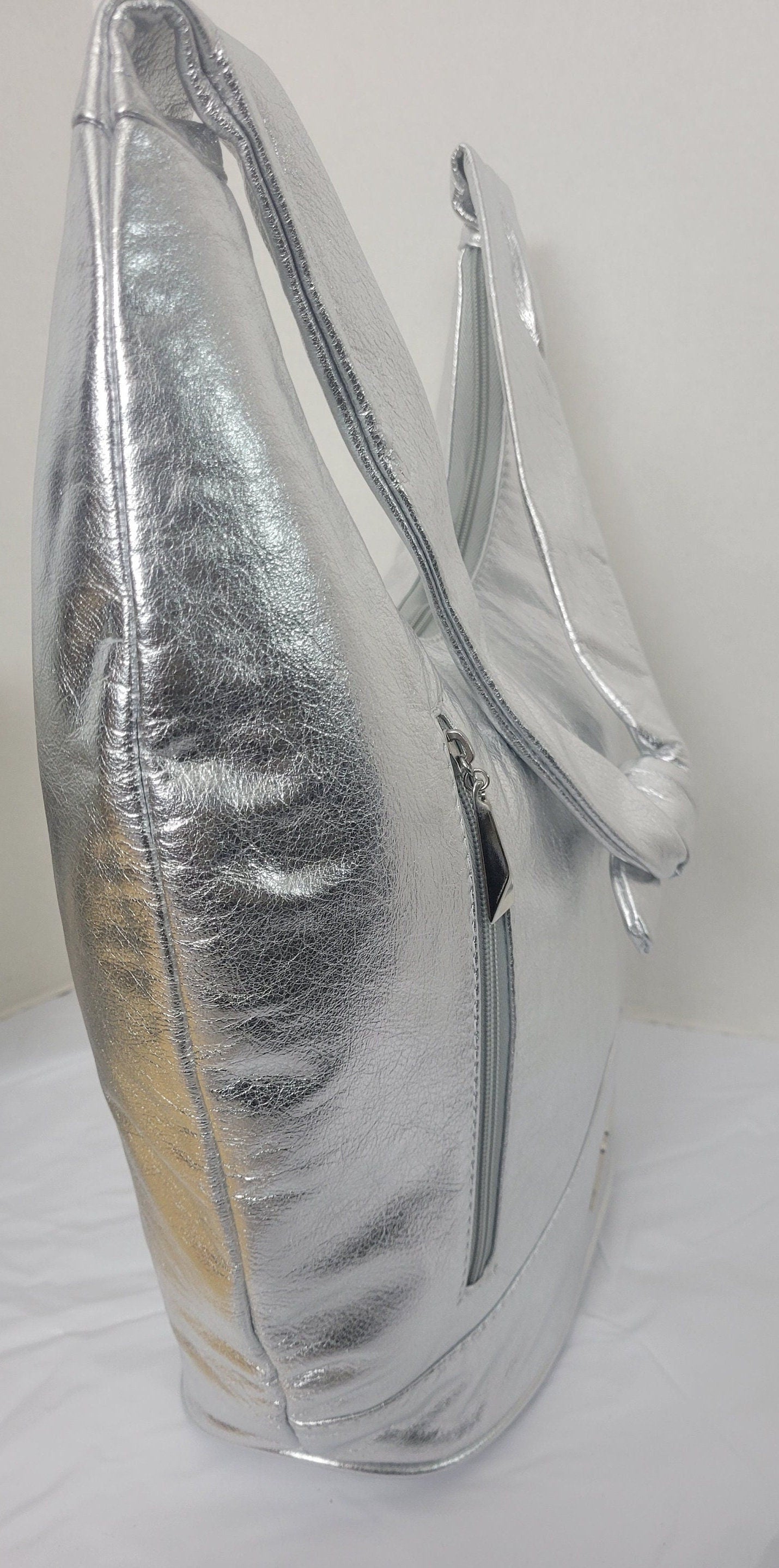 Tejrasila-Shining silver with silver metal G design Hobo genuine leather handbag!