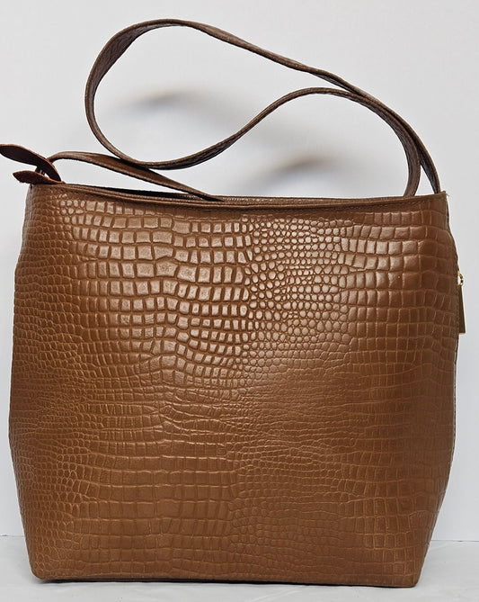 Tejrasila-Beautiful Camel Gator Embossed leather handbag!Good to carry everyday. Side pocket.Made in USA!