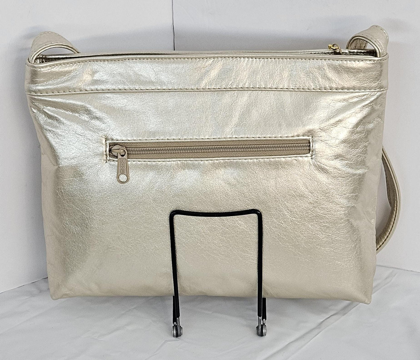 Cream Shining Luxury Genuine Leather Gold Coin and Z metal design Handbag! Universal Use Made in USA.Tr2024cs.