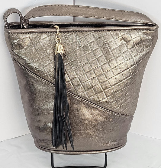 Pewter with Pewter print triangle Genuine Leather Handbag.#TR2099ppt, for girls,women,Universal Use,Unique design. Made in USA.