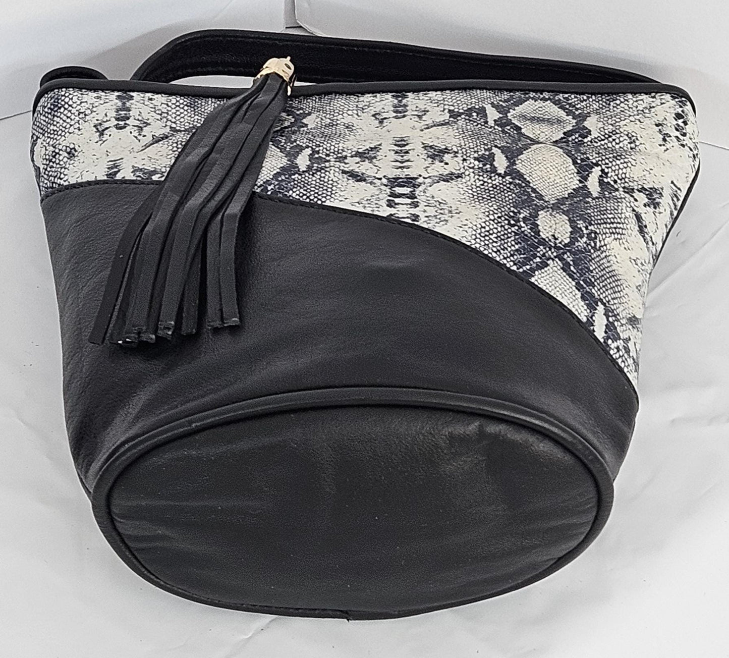 Black with black and white print triangle Genuine Leather Handbag.#TR2099bwp, for girls,women,Universal Use,Unique design. Made in USA.