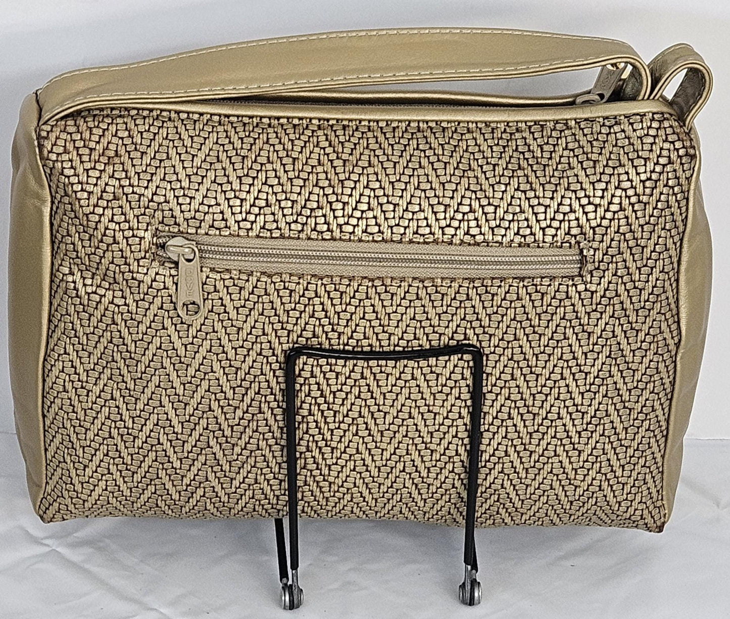 Gold mate with gold mate Print, gold matel Z&buttons design on Genuine Leather Handbag #TR2018Gm-gmzb.Made in USA.