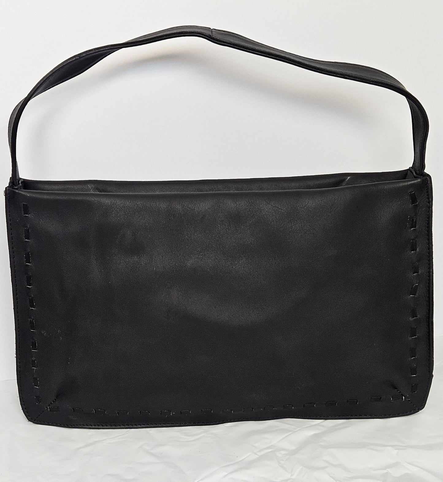 Black Cowhide Genuine Leather Shoulder Handbag.TRH5.